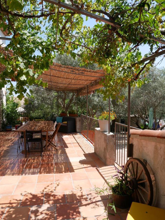 Nature Hostel La Ciotat Exterior foto